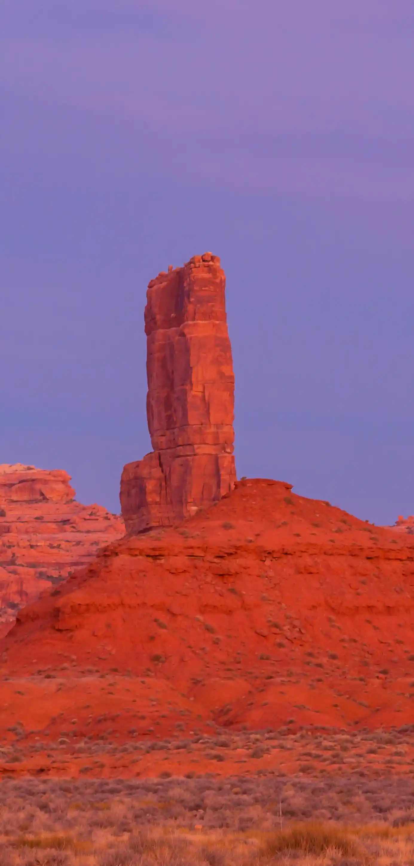 Vertikāls attēls - klints Amerikas nacionālajā parkā