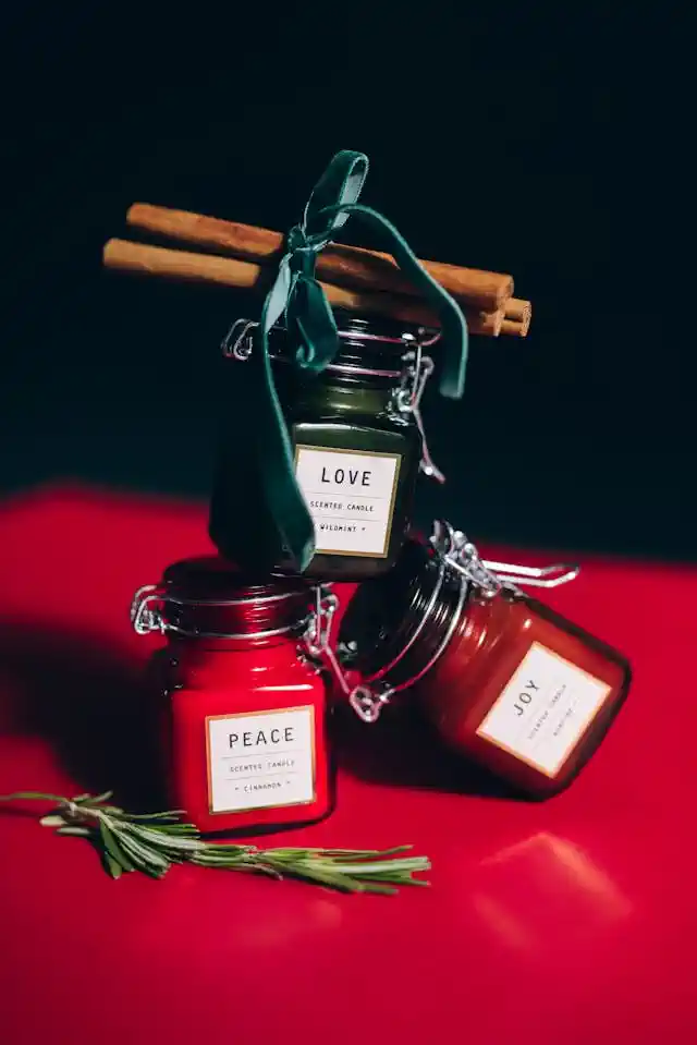Uzlīmes mājražotājiem - mīlestība, miers, prieks