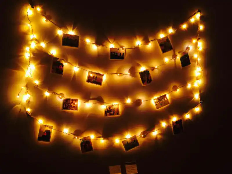 Spuldzīšu virtene un instagram fotogrāfijas jeb bildes
