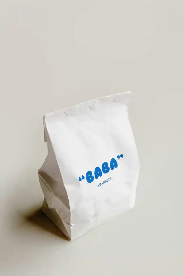 Logo druka uz papīra maisiņa