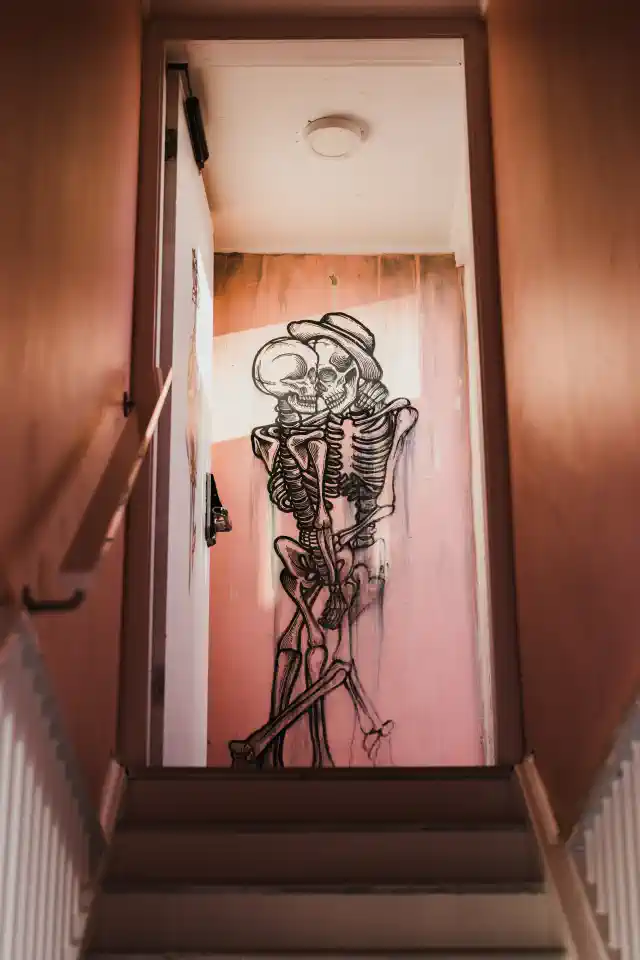 Uzlīmes tapetēm - divi mīlīgi skeleti